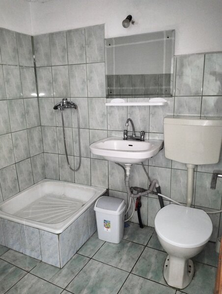 Salaj, Rahova,